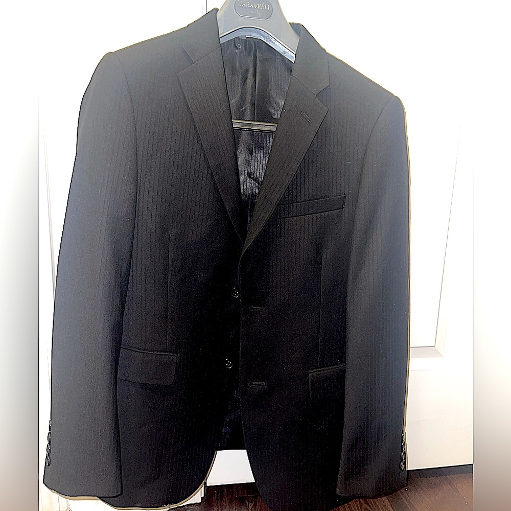 36S Suit w/ 32W pants